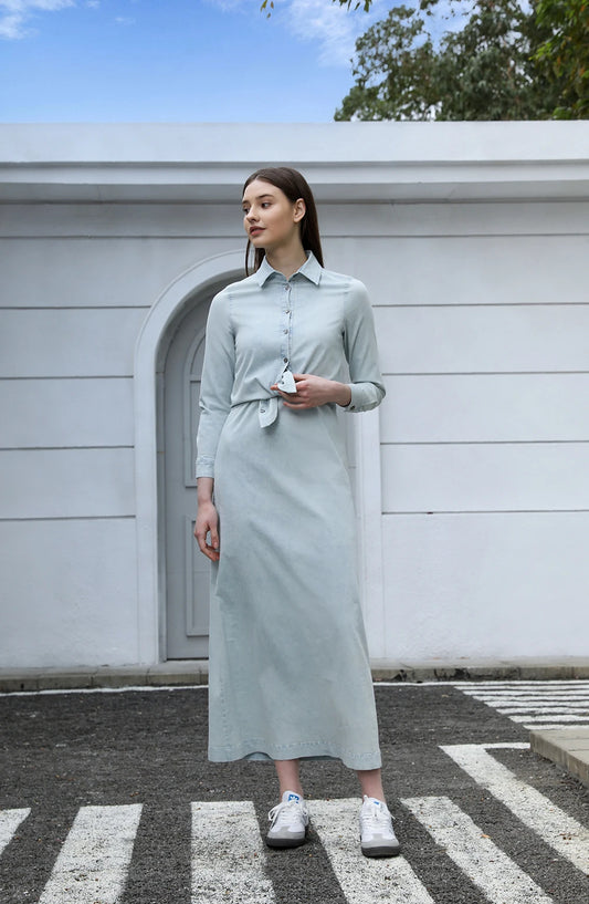 Fashion Blouse and Denim Slip